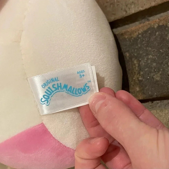 Squishmallows Wellness Squad Caryl The Cat I Don't Sweat, I Sparkle - Picture 7 of 10